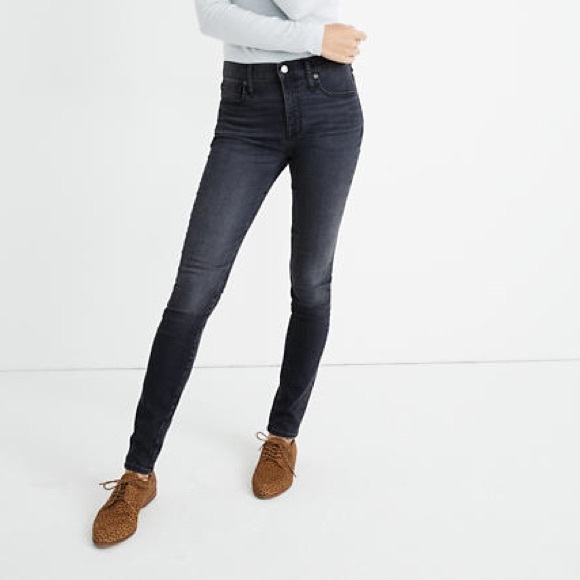 Madewell Denim - Madewell Mid Rise Black Skinny Jeans 25